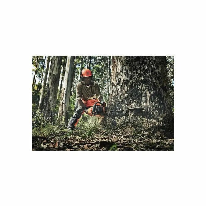 Husqvarna 390 XP 24″ 58GA Gas Chainsaw - Image 3