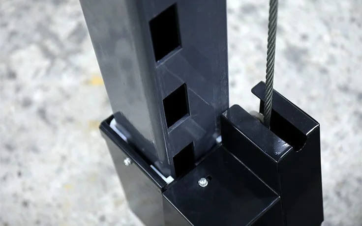 9,000-lb. Capacity / Includes Aluminum Ramps, Caster Kit, Jack Platform and Drip Trays - Image 4