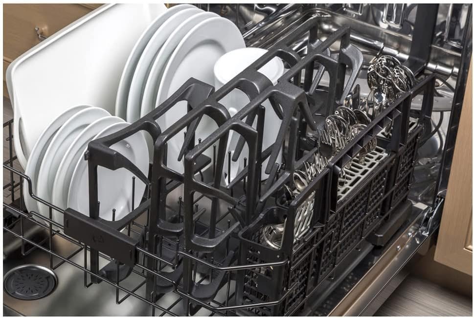 GE 30″ Built-In Gas Cooktop JGP5030DLBB - Image 2