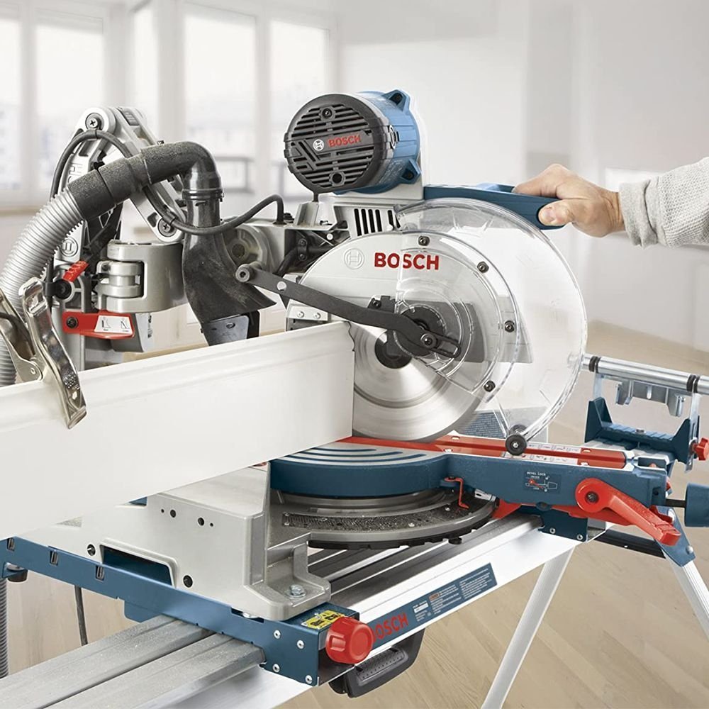 Bosch CM10GD 10″ Dual-Bevel Glide Miter Saw - Image 6