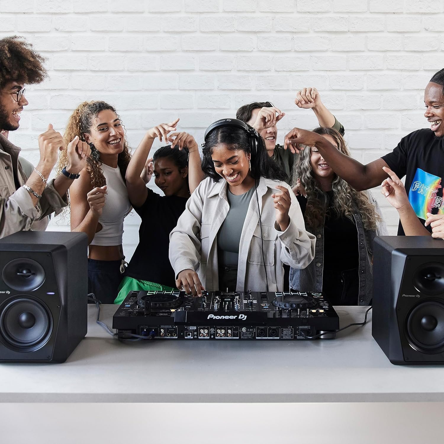 Pioneer DJ XDJ-RX3 All In One DJ System - Image 9